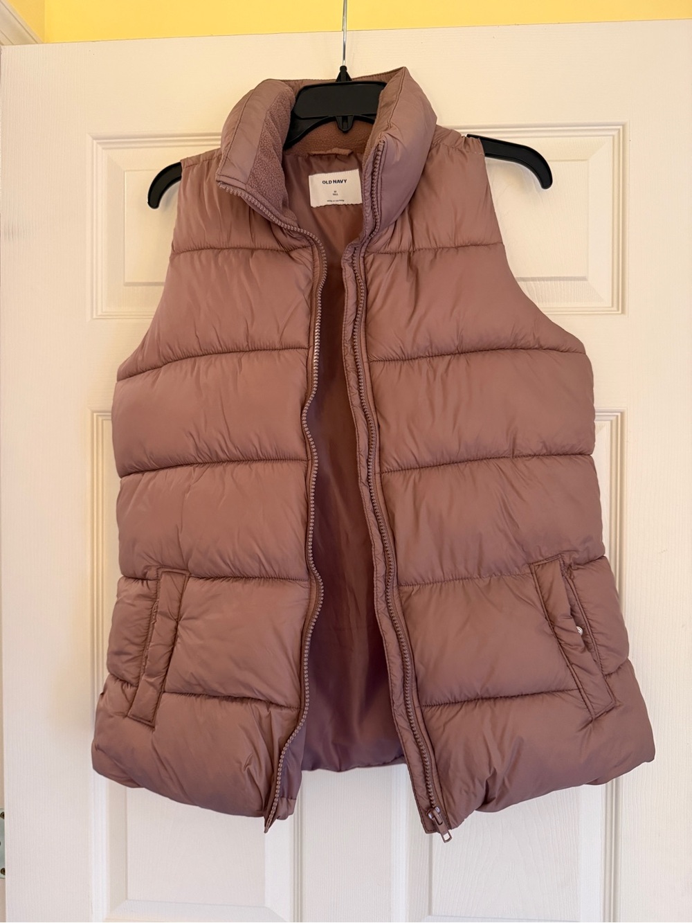Old Navy Mauve Puffer Vest - Women's Sleeveless Coat- tall medium